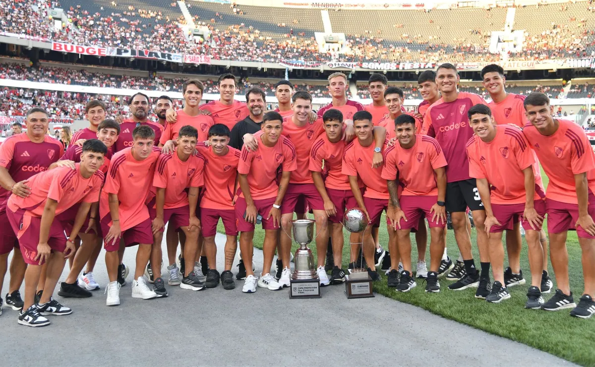 Los juveniles que podría irse sin contrato.
