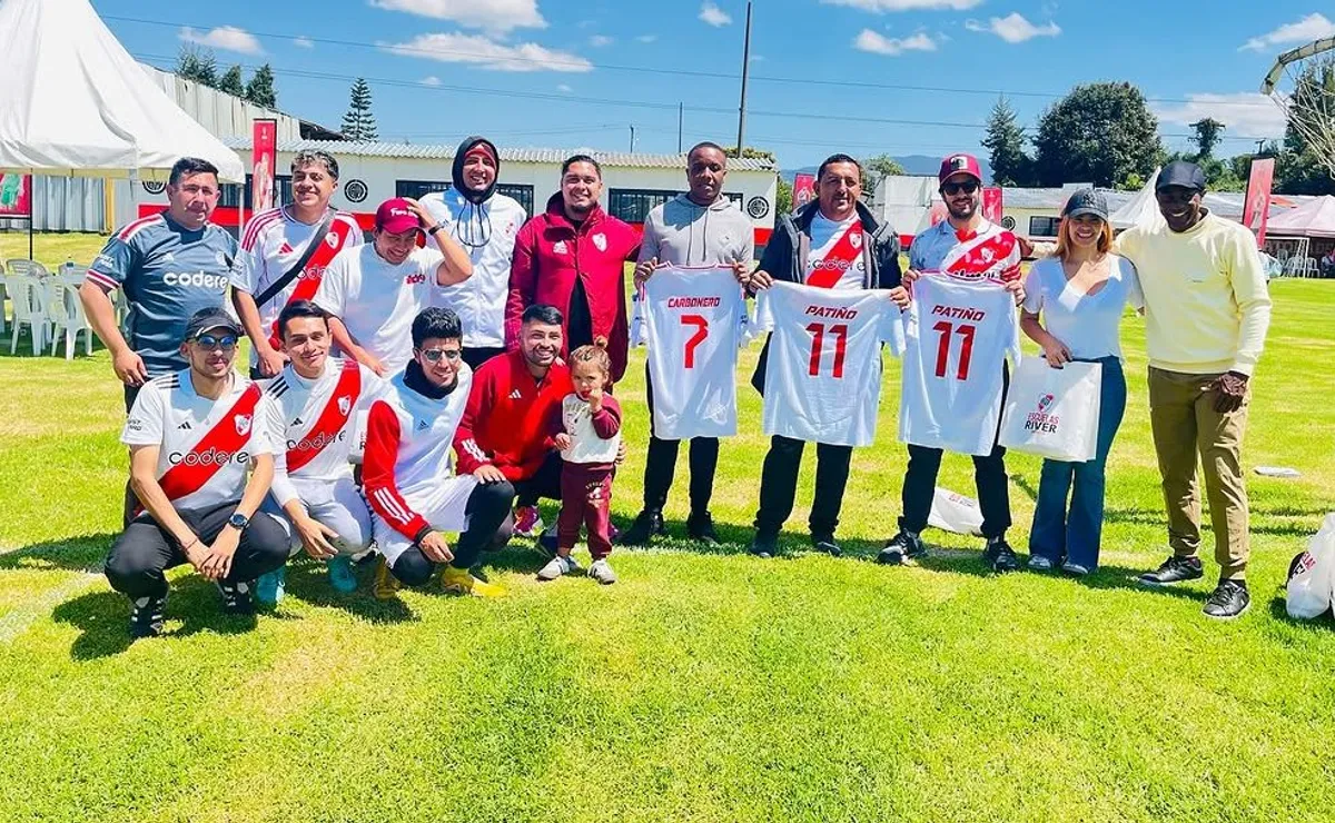 La Escuela de River en Bogotá festeja su 10° aniversario.