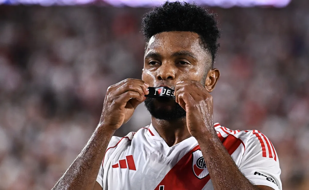 Miguel Borja vuelve a ser titular después de varios partidos.