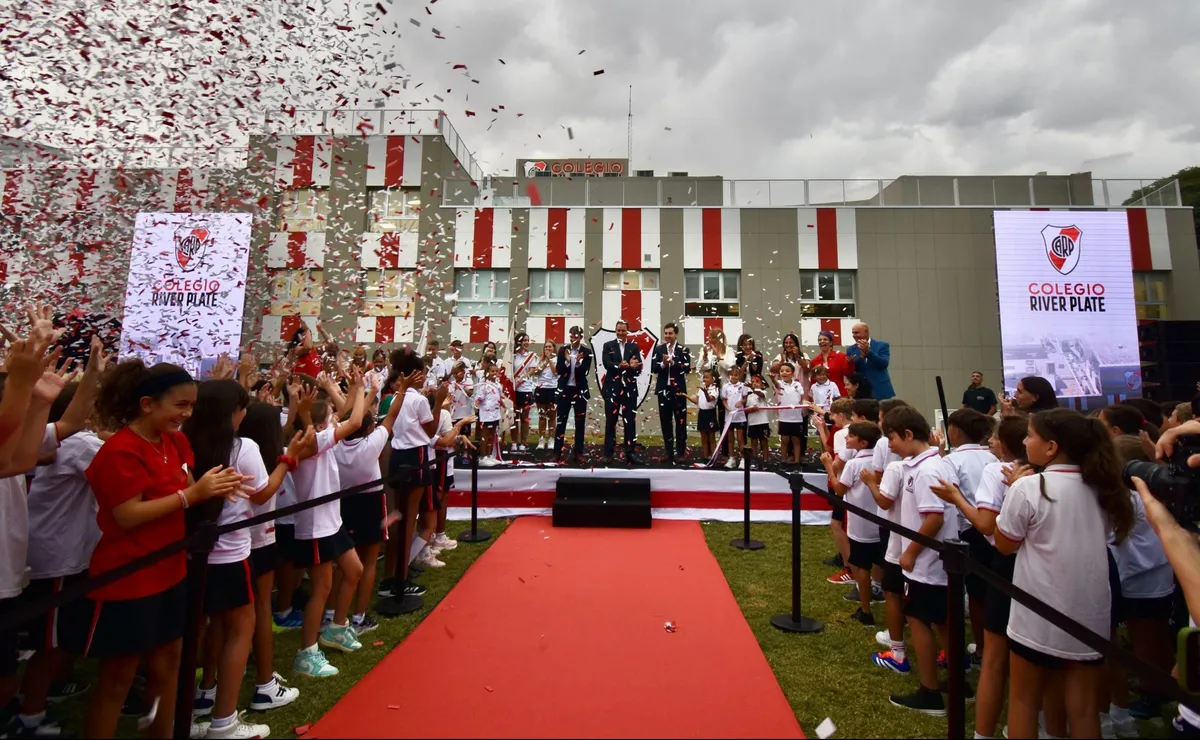 Quedó inaugurado el nuevo edificio educativo.