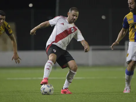 Excelso pase de Ortega y golazo de Mora: el Senior de River goleó en un amistoso