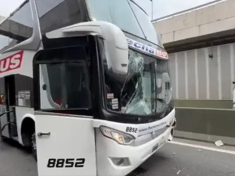 Un micro que trasladaba juveniles de River sufrió un accidente de transito