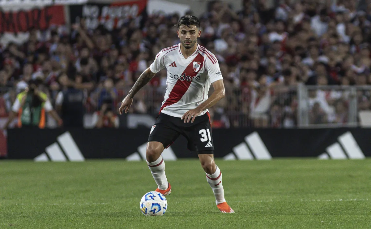 Simón, con un pie afuera de River. (Foto: Diego Haliasz / LPM).