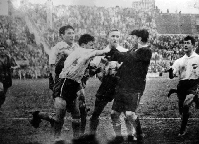 Walter Gómez y la agresión al árbitro Aníbal Bochetti en su tiempo como jugador de Nacional de Uruguay