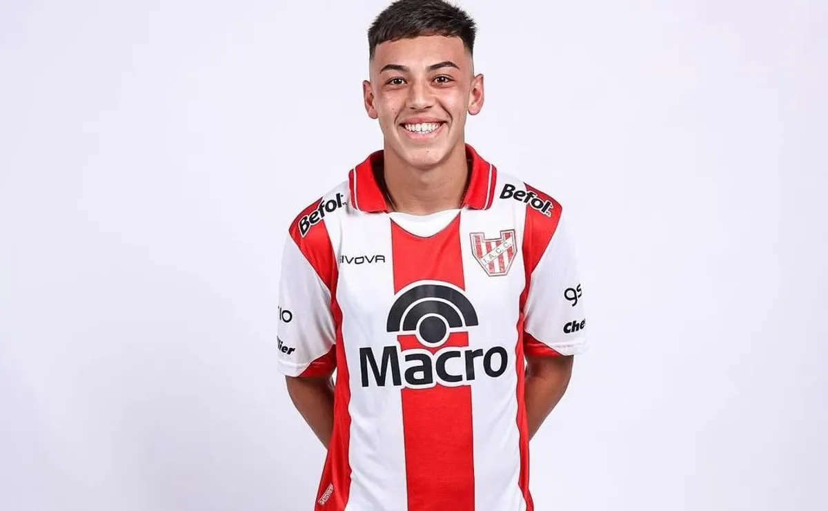 Matías Gallardo debutó en Instituto.