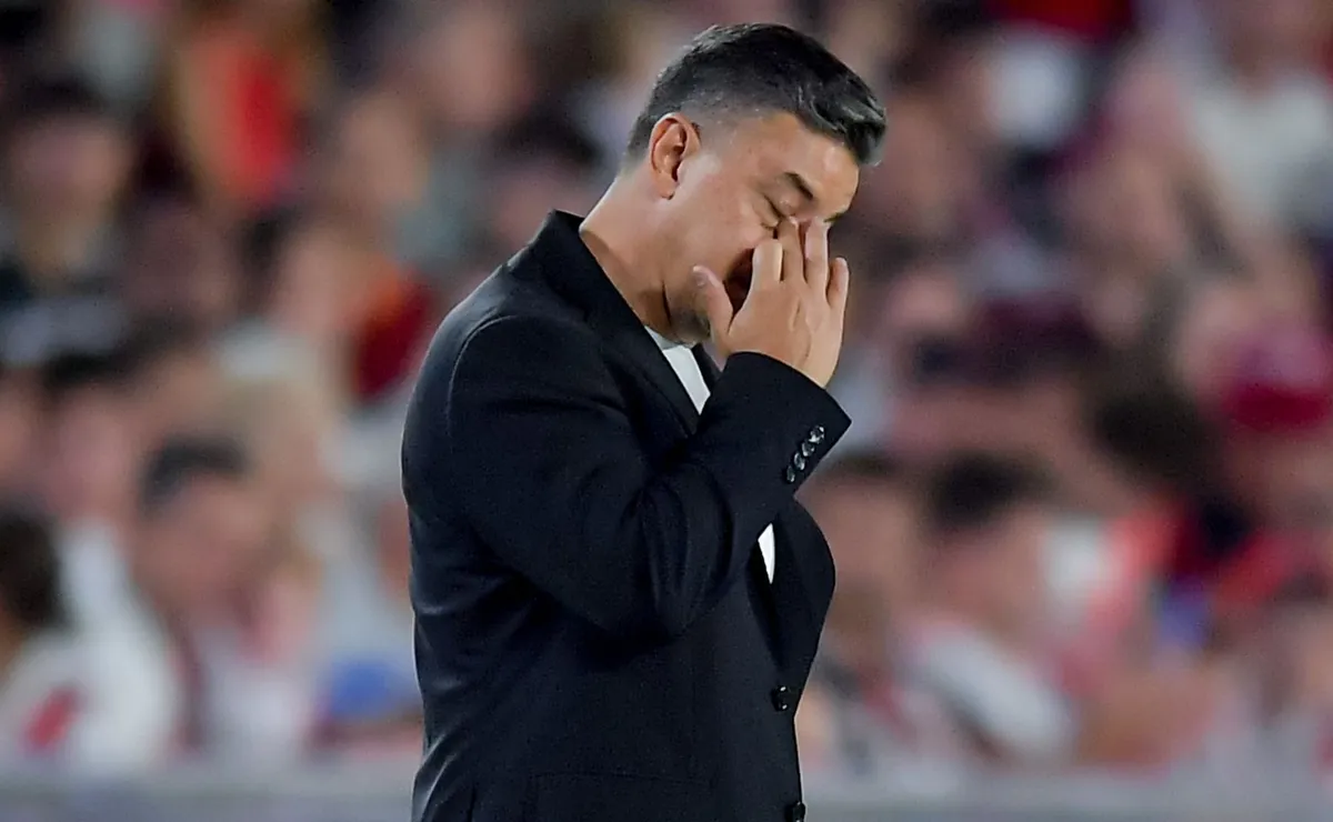 Gallardo sufre por las bajas de River.