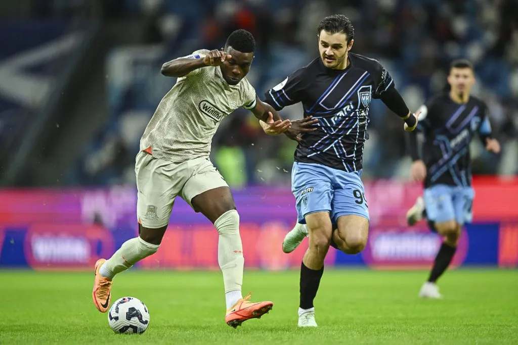 Krasnodar venció 3-0 al Nizhniy Novgorod el último partido de Castaño en el club. Jhon Córdoba, el otro colombiano del plantel, marcó un gol.