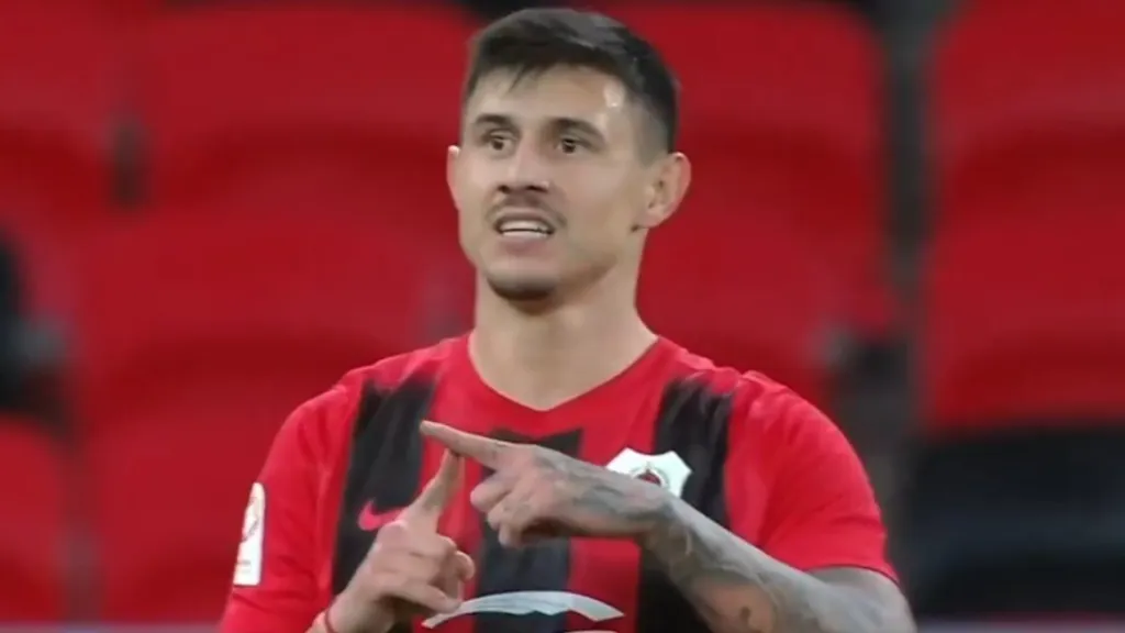 Bareiro regresa de Qatar y pasa a ocupar cupo de extranjero en River.