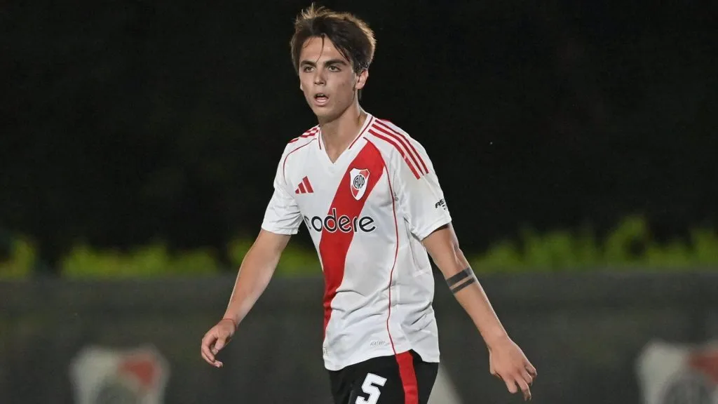 Costantini seguiría trabajando con el plantel de Primera con Gallardo.