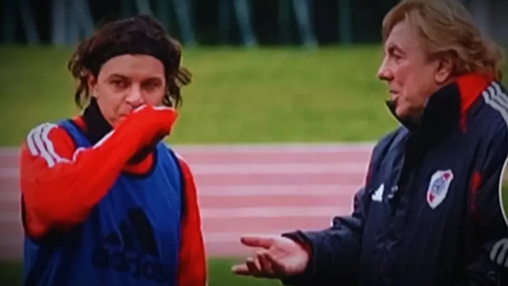 Mostaza Merlo y Marcelo Gallardo en sus tiempos de DT y jugador de River, respectivamente