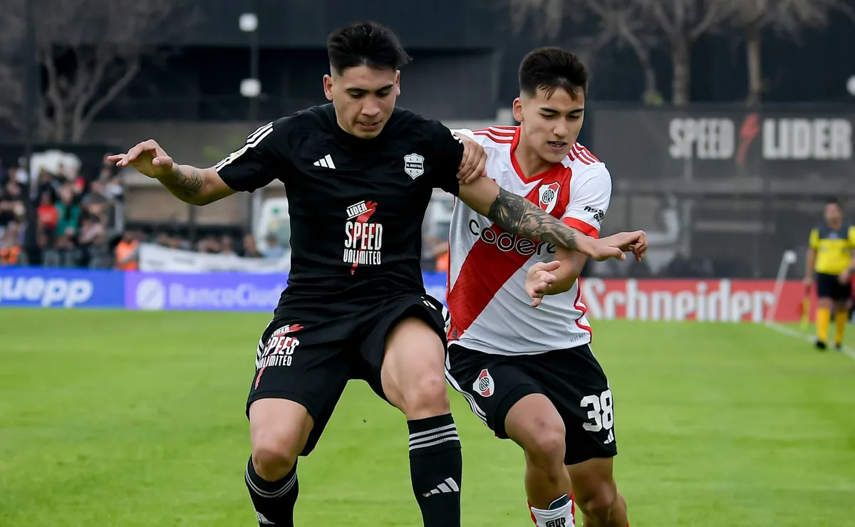 Derrota 0-2 para River en su última vez en el Guillermo Laza.