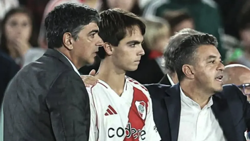 Costantini juega en Reserva.