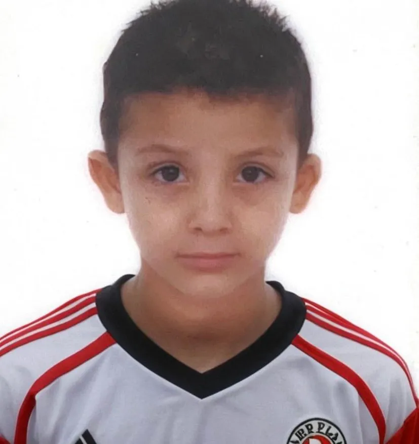 Castaño compartió una foto suya de pequeño con la camiseta de River.