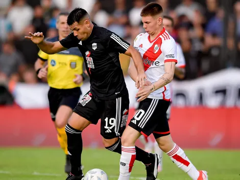 A qué hora juega River vs. Riestra y qué canal pasa el partido