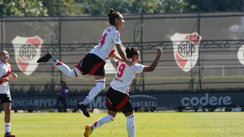 River goleó a Banfield y se reencontró con el triunfo tras cinco fechas