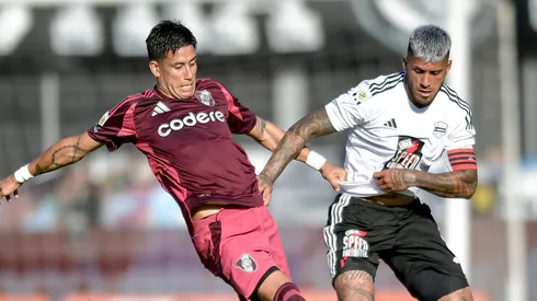 River se enfrenta a Riestra en un partido difícil.