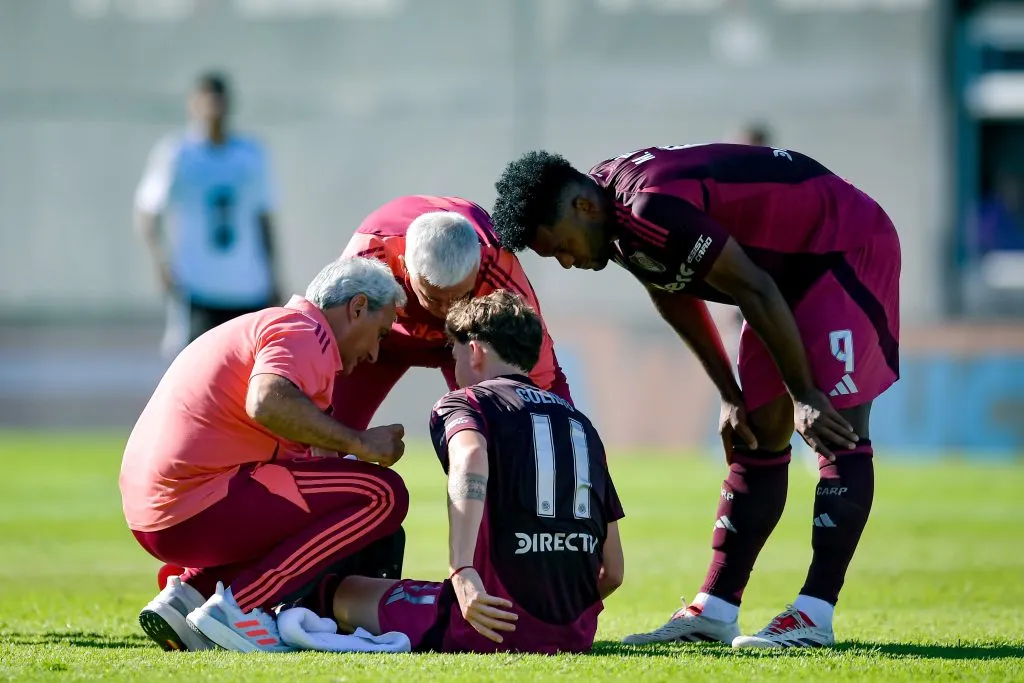 Colidio pidió el cambio vs. Riestra.