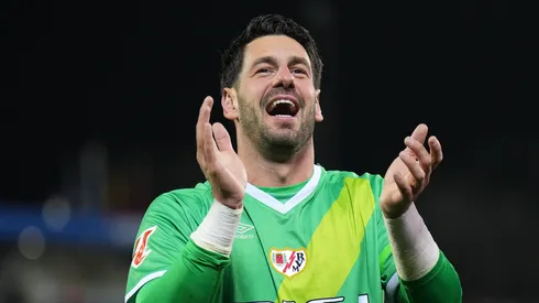 El Millonario cerró la inesperada venta del arquero a España.