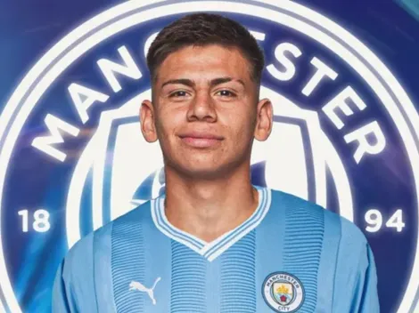 ¿Cambia de equipo? Desde Italia negocian con Manchester City por Echeverri