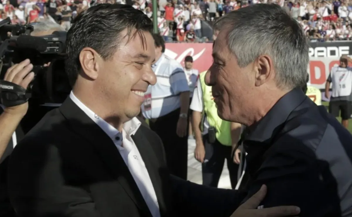 Gallardo vs. Holan: un duelo con historia.