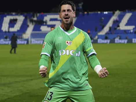 Se avivó: a Batalla le picaron un penal en España y respondió de gran manera