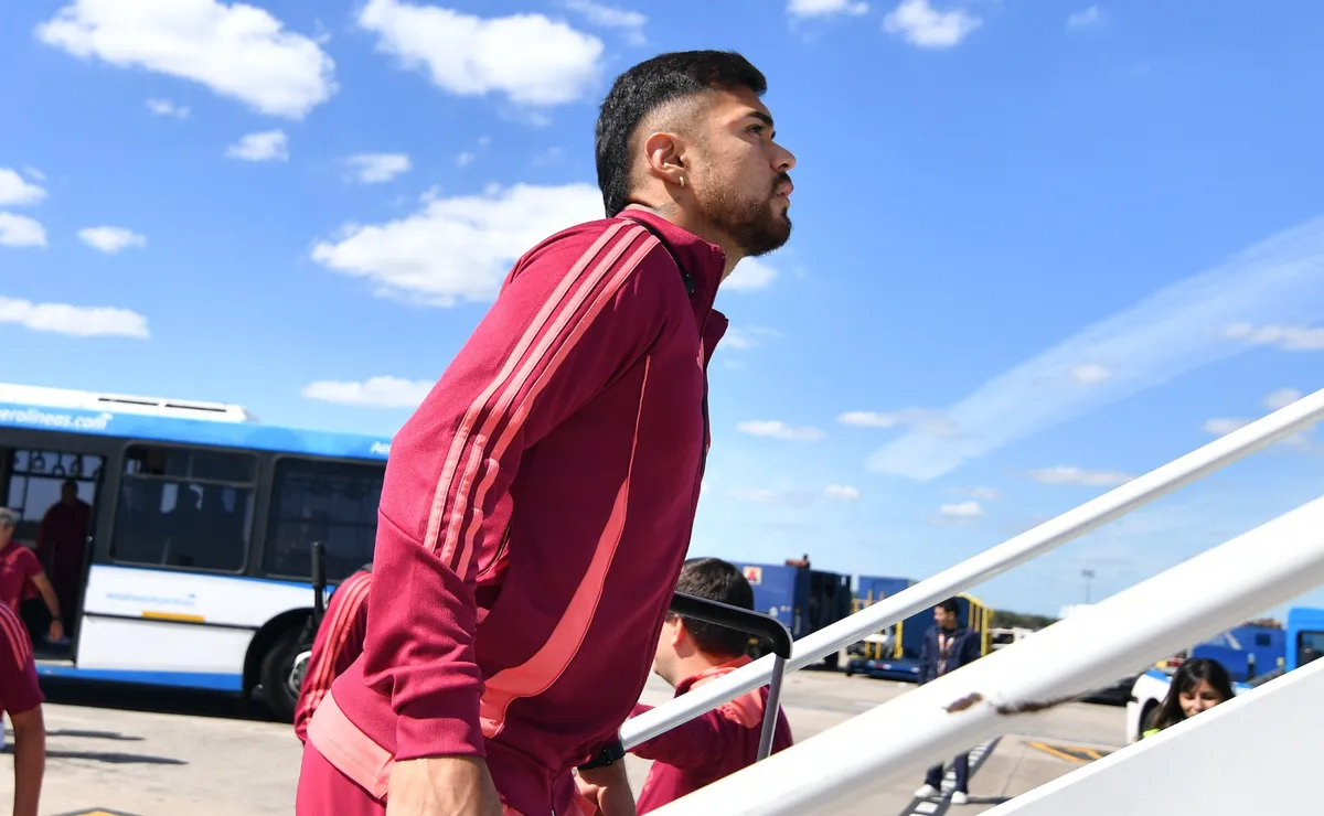 El Millonario ya emprendió viaje rumbo a la capital peruana.