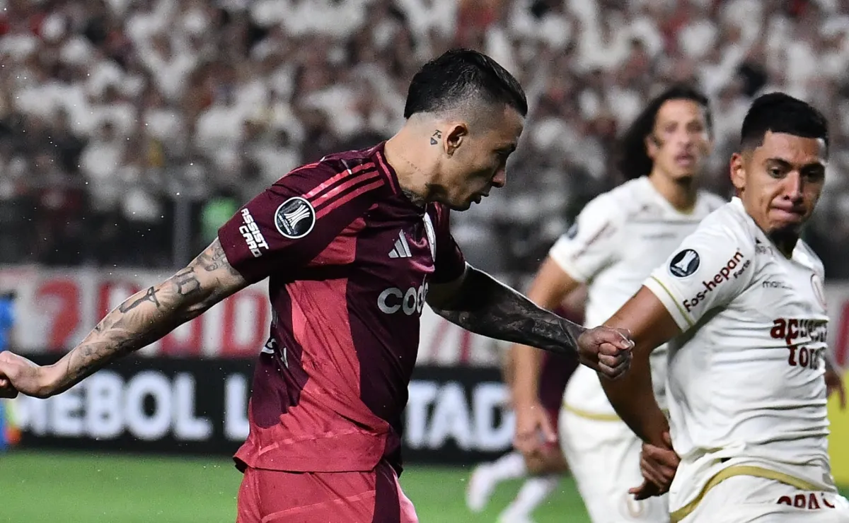 El colombiano tuvo su estreno como titular en River.