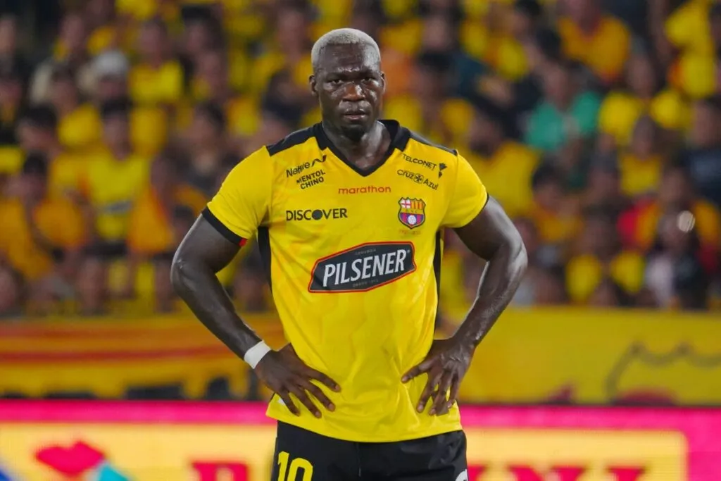 Caicedo gasta sus últimos cartuchos en Barcelona SC.