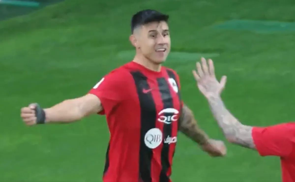 Bareiro volvió al gol en Qatar.
