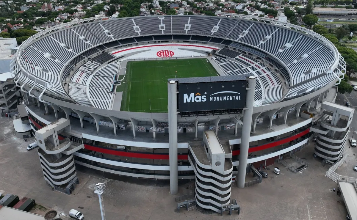 Así estará el césped del Monumental