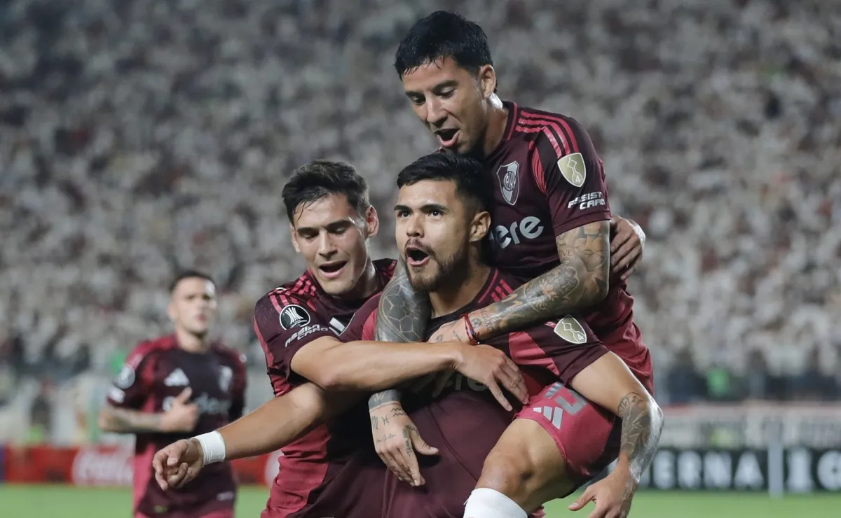 River recibe a Barcelona en el Monumental: seguilo con los relatos de Lito Costa Febre.