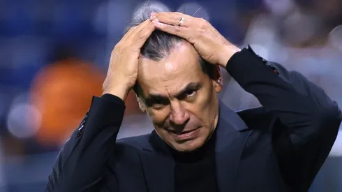 Bustos está a un paso de dejar Universitario.