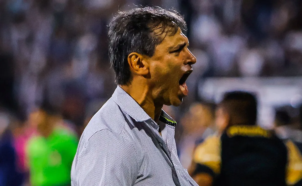El club peruano se quedó sin entrenador.
