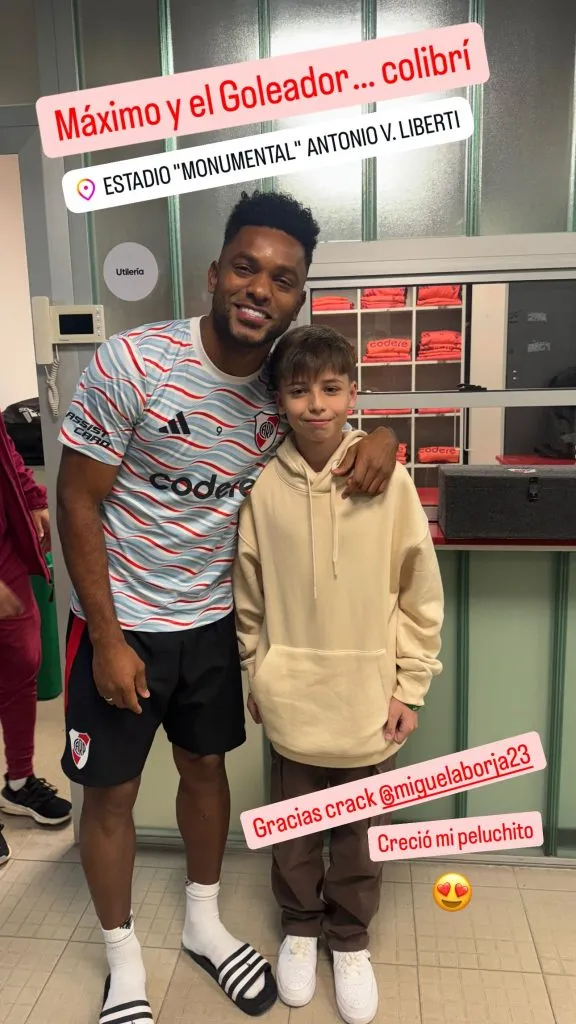 La historia que subió Mora de su hijo con Borja tras su gol vs. Talleres.
