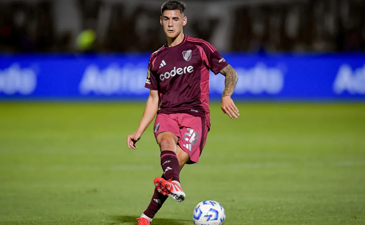 Martínez Quarta volverá a ser titular.