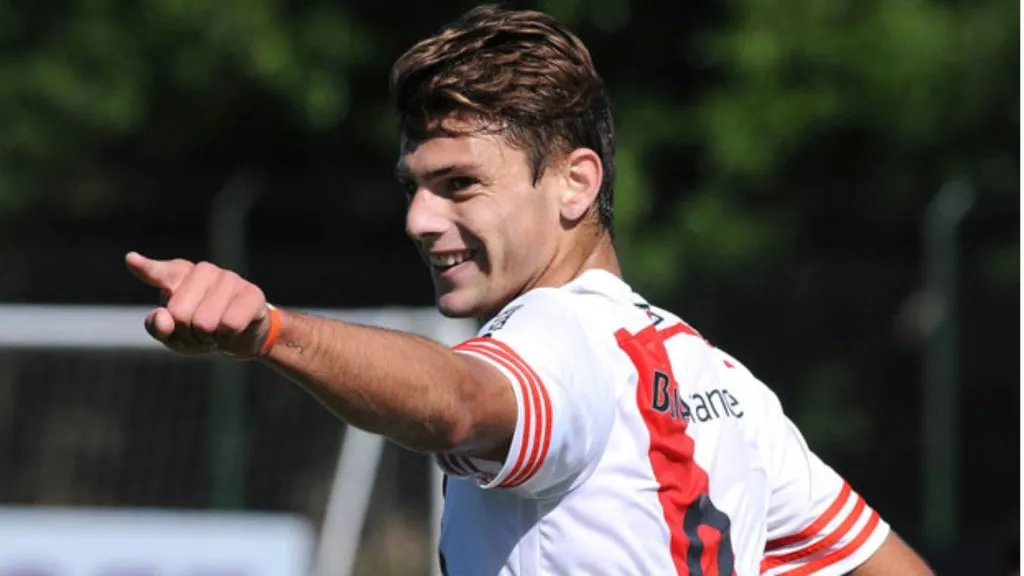 Lucas Boyé fue sondeado por River a más de diez años de su debut en el club.