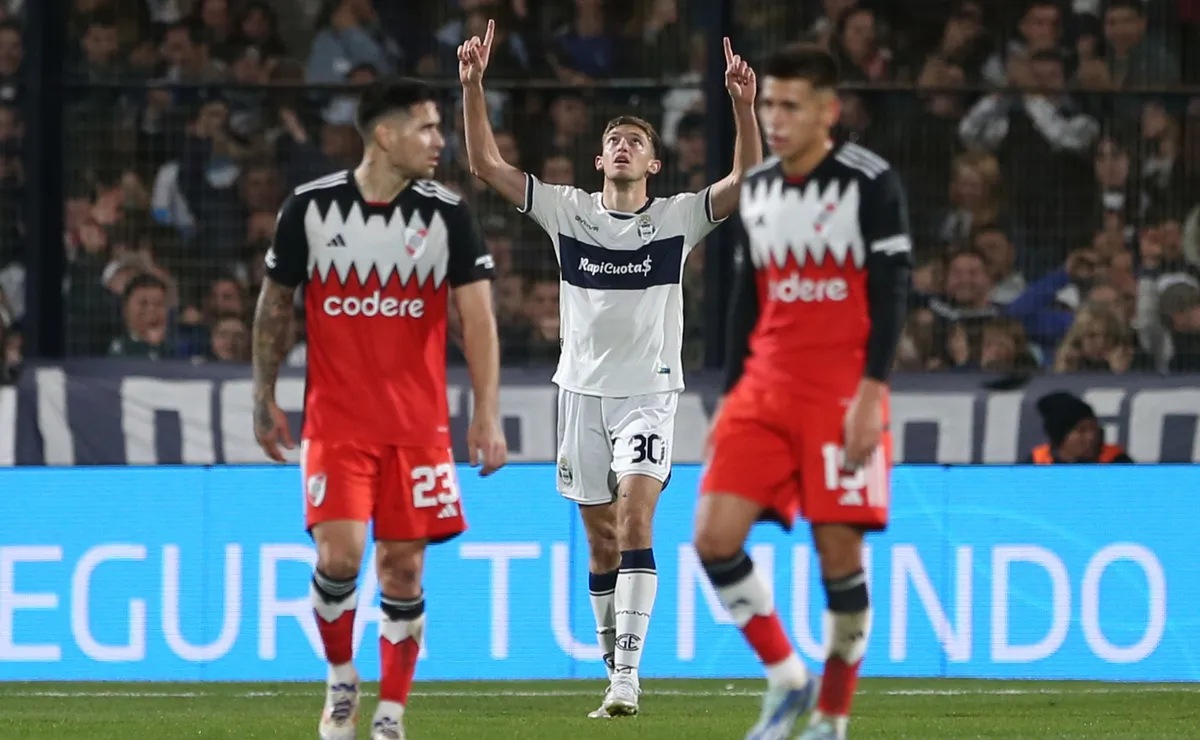 Rodrigo Castillo castigó a River en 2024.