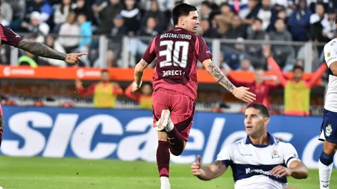 Mastantuono metió un gol a lo Messi vs. Gimnasia.