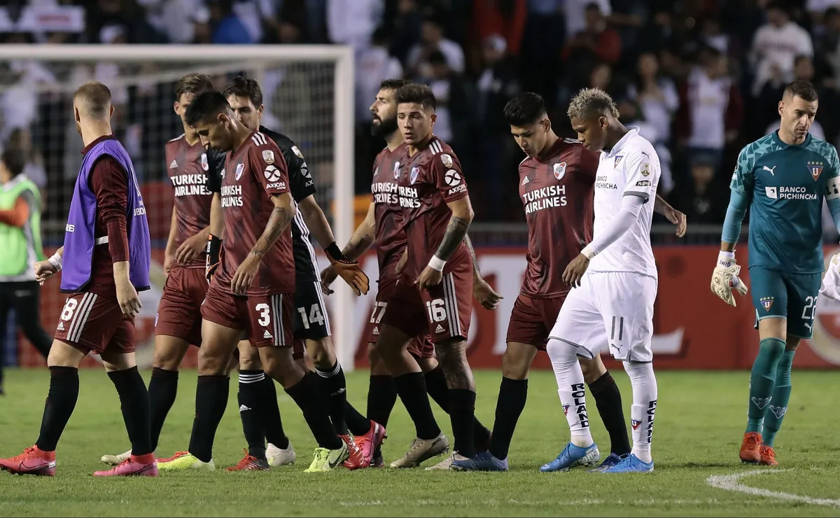 River nunca pudo ganar en Quito.