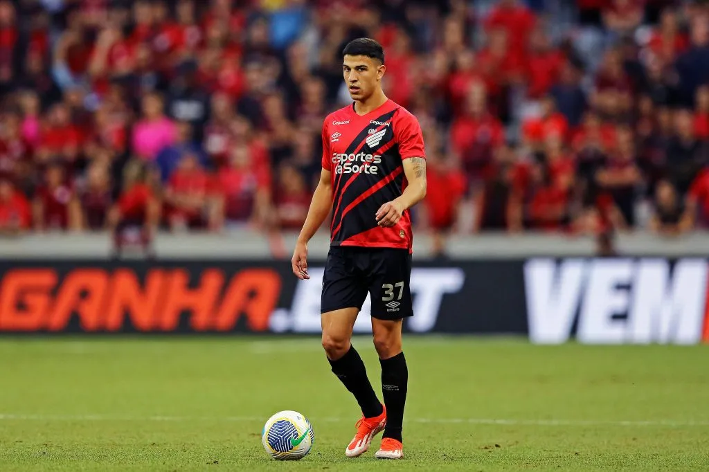 Esquivel no viene jugando en Brasil. (Getty)