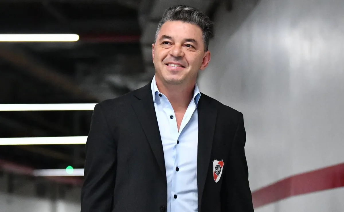 Gallardo ya tiene a los once ante Vélez.