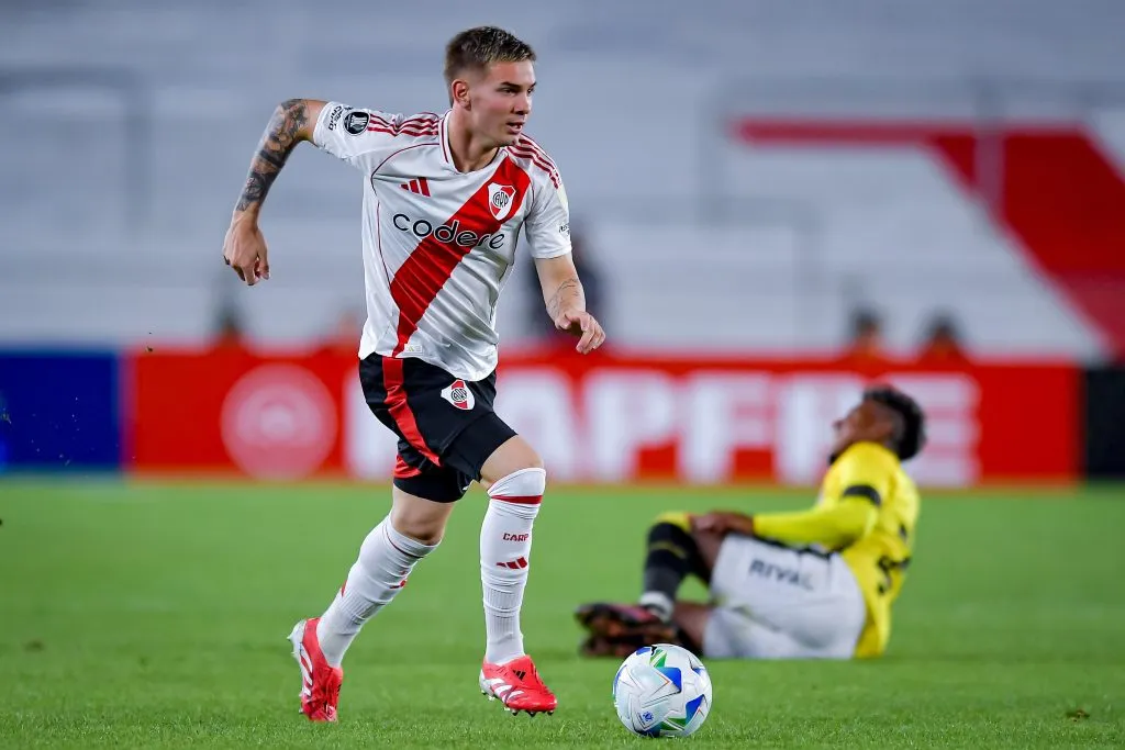 Mastantuono la viene rompiendo en River. (Getty)