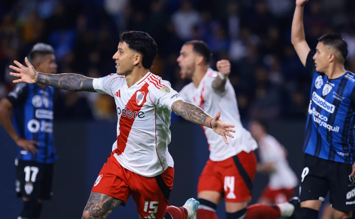 El Millonario rescató un empate en Ecuador gracias a los goles de Galoppo y Driussi.