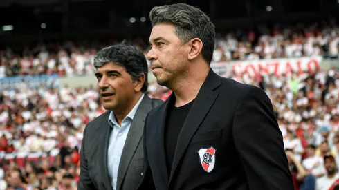 Gallardo sorprendió con quién dejó afuera del banco en Guayaquil.