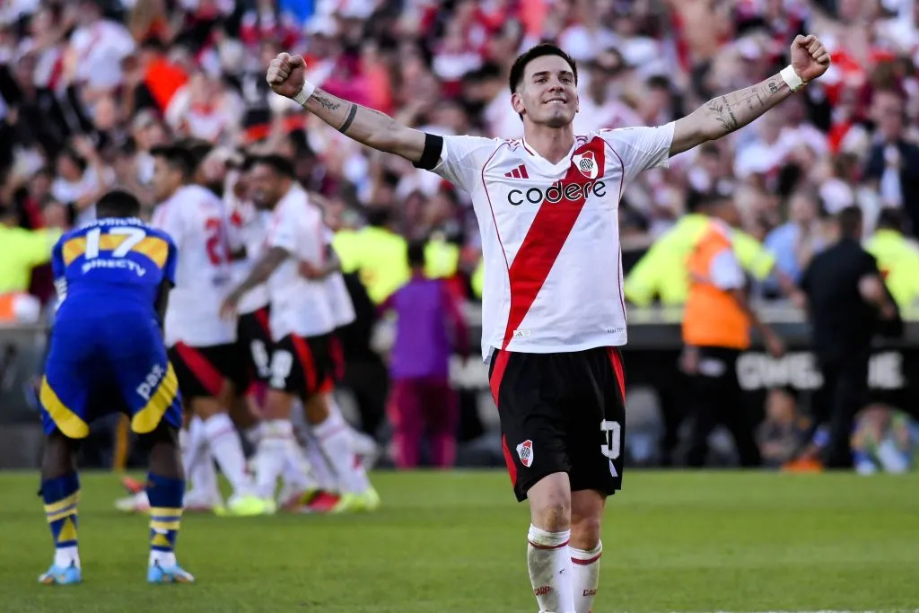 Mastantuono se llevó los flashes del Superclásico.