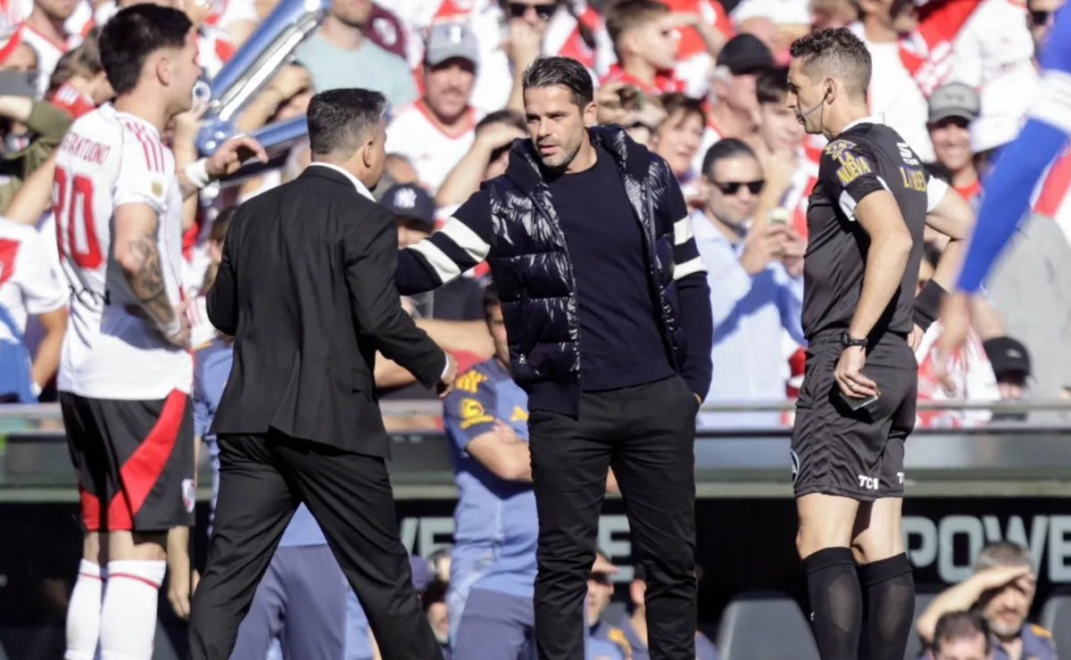 Gago se fue de Boca después de perder con River.