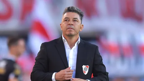 Gallardo define el once de River.