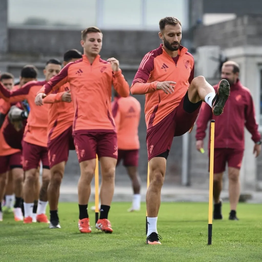 River ya se entrena sin Codere en el pecho.