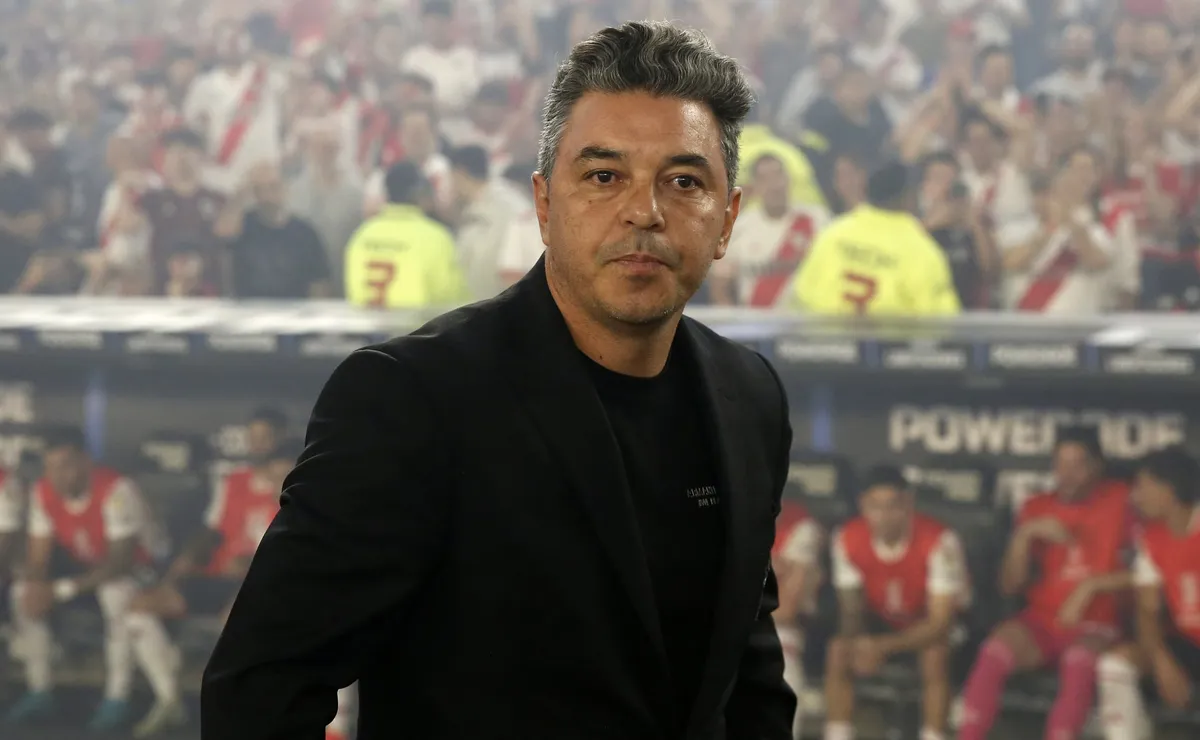 Gallardo tiene a los once vs. Platense.