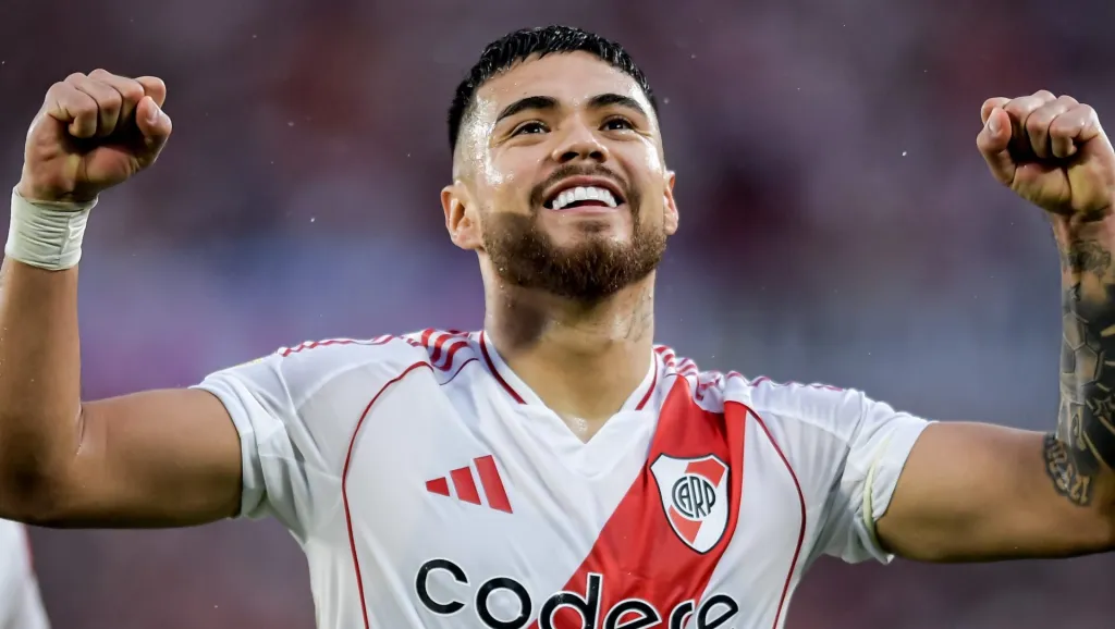 ¿Paulo Díaz no juega ante IDV?